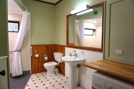 Photo of property in 24 Savage Crescent, West End, Palmerston North, 4412