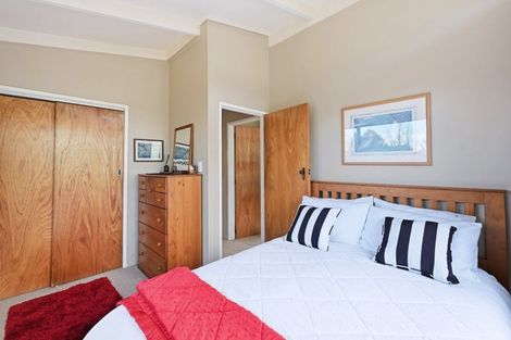 Photo of property in 22 Angela Place, Kinloch, Taupo, 3377