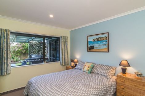Photo of property in 20 Harry Shaw Way, Raumati South, Paraparaumu, 5032