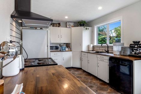 Photo of property in 22 Bombay Street, Aramoho, Whanganui, 4500