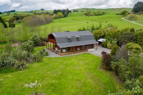 Photo of property in 207 Lees Pakaraka Road, Te Ore Ore, Masterton, 5886