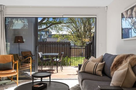Photo of property in 55 Deans Avenue, Addington, Christchurch, 8011