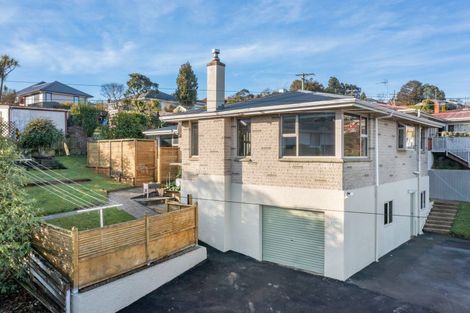 Photo of property in 100 Barr Street, Kenmure, Dunedin, 9011