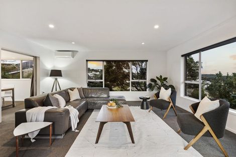 Photo of property in 50 Hadfield Street, Beach Haven, Auckland, 0626