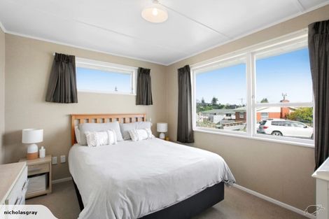 Photo of property in 5 Kinsella Place, Paeroa, 3600