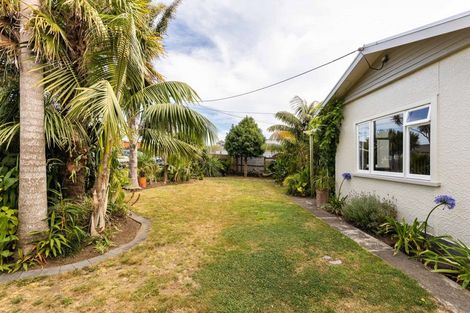 Photo of property in 65 Paynters Avenue, Strandon, New Plymouth, 4312