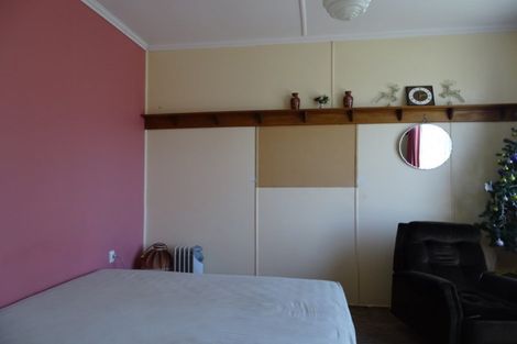 Photo of property in 9 Union Street, Milton, 9220