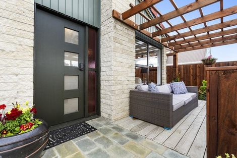 Photo of property in 1/16 Riverside Road, Orewa, 0931