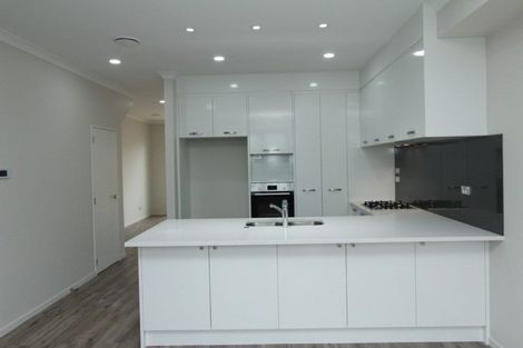 Photo of property in 5 Karokaro Road, Takanini, 2112