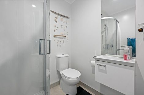 Photo of property in 9/14 Ruakiwi Road, Hamilton Lake, Hamilton, 3204