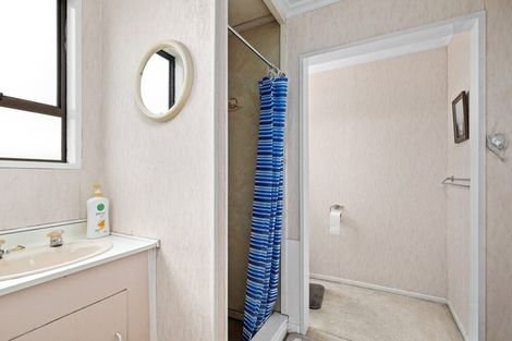 Photo of property in 2 Clutha Street, Alexandra, 9320