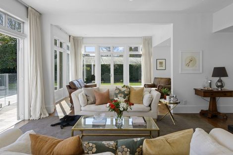 Photo of property in 30 Wroxton Terrace, Merivale, Christchurch, 8014