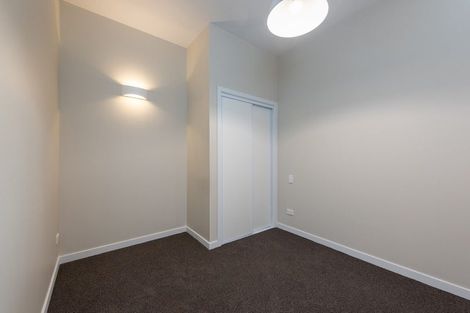 Photo of property in 15 Hall Street, Newtown, Wellington, 6021