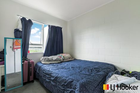 Photo of property in 2/21 Takanini Road, Takanini, 2112