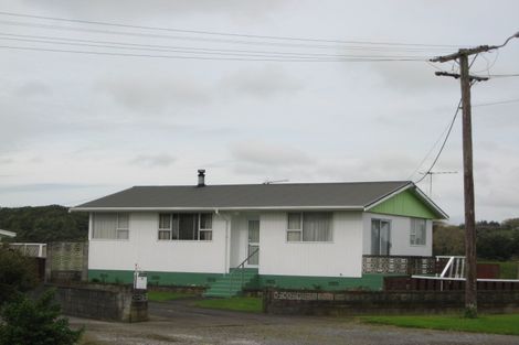 Photo of property in 2 Browne Street, Waitara, 4320