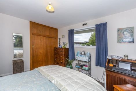 Photo of property in 68 Coopers Road, Dallington, Christchurch, 8061