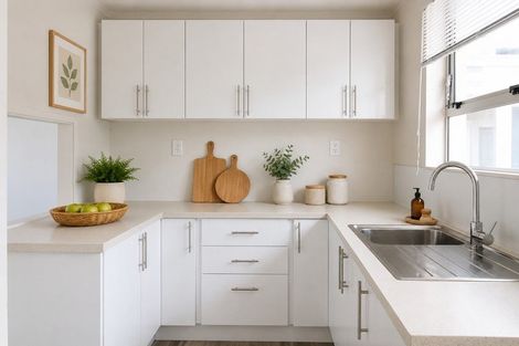 Photo of property in 5 Hawker Street, Mount Victoria, Wellington, 6011