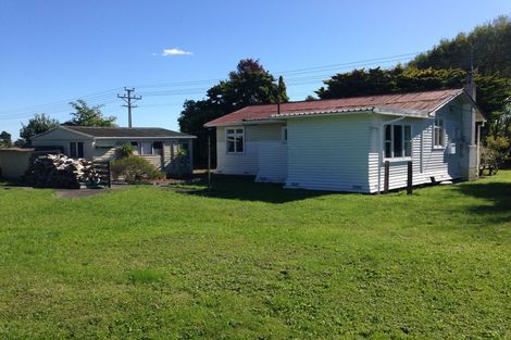 Photo of property in 430 Fitzherbert East Road, Aokautere, Palmerston North, 4471