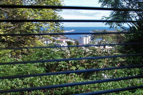 Photo of property in 28 Mount Street, Greymouth, 7805