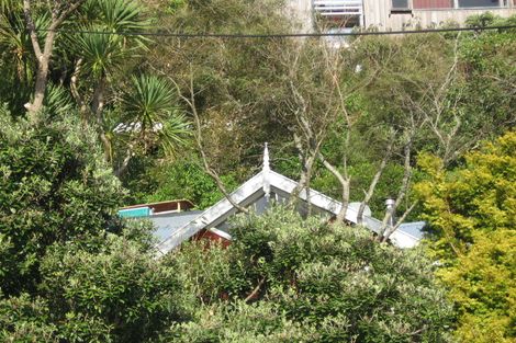 Photo of property in 59 Palliser Road, Roseneath, Wellington, 6011