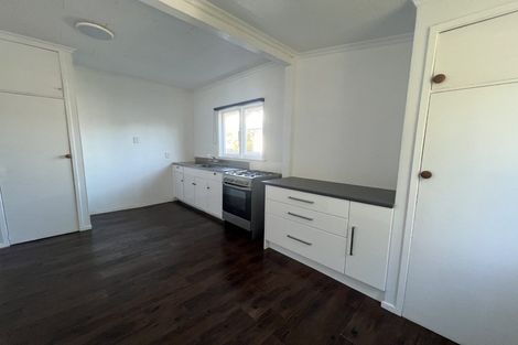 Photo of property in 9 Chelwood Street, Takaro, Palmerston North, 4412