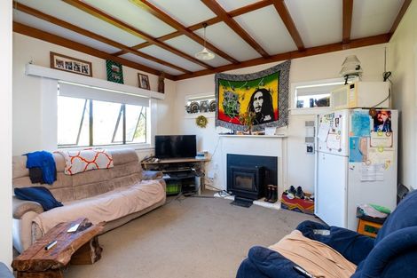 Photo of property in 1 Leyland Road, Te Awanga, 4102