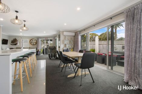 Photo of property in 2 Anatere Rise, Athenree, Katikati, 3177