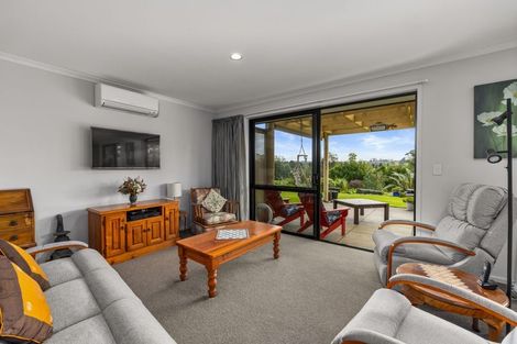 Photo of property in 98 River Drive, Kerikeri, 0294