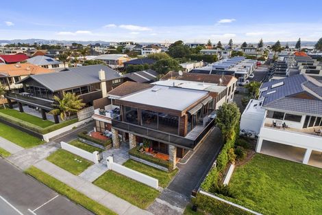 Photo of property in 1/30 Marine Parade, Mount Maunganui, 3116