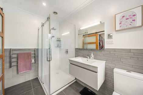 Photo of property in 25 Field Street, Silverstream, Upper Hutt, 5019