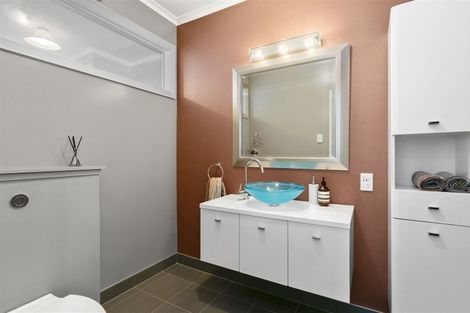 Photo of property in 88 Norton Park Grove, Waterloo, Lower Hutt, 5011