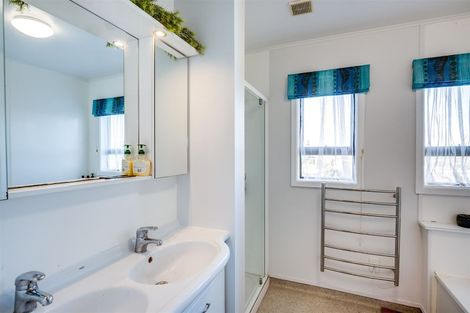 Photo of property in 17 Simla Terrace, Hospital Hill, Napier, 4110