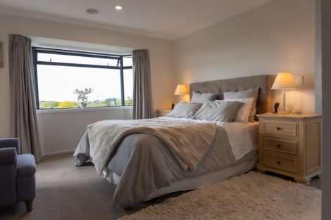 Photo of property in 115 Rototuna Road, Rototuna, Hamilton, 3210