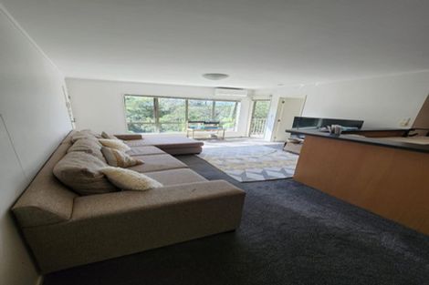 Photo of property in The Haven, 15/120 Beach Haven Road, Beach Haven, Auckland, 0626