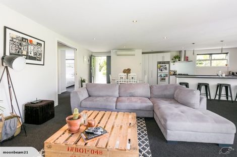 Photo of property in 9a Saint Hill Lane, Havelock North, 4130