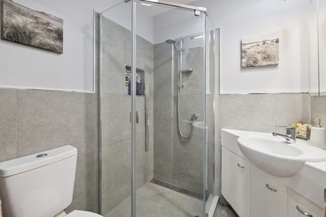 Photo of property in 101a Arran Road, Browns Bay, Auckland, 0630