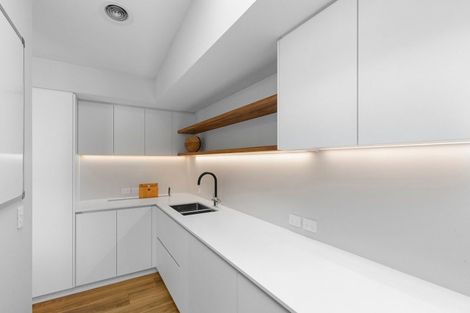 Photo of property in 324 Kimberley Road, Levin, 5571