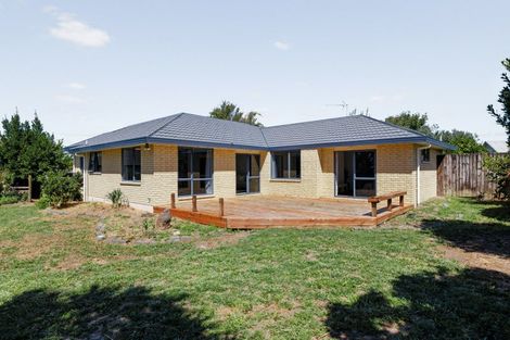 Photo of property in 37 Aldona Place, Fairview Downs, Hamilton, 3214