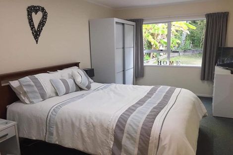 Photo of property in 34 Cedar Terrace, Stanmore Bay, Whangaparaoa, 0932