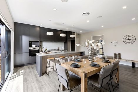 Photo of property in 43 Huarahi Pai Road, Huapai, Kumeu, 0810