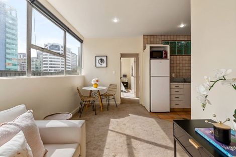 Photo of property in Regency Apartments, 2g/49 Manners Street, Te Aro, Wellington, 6011