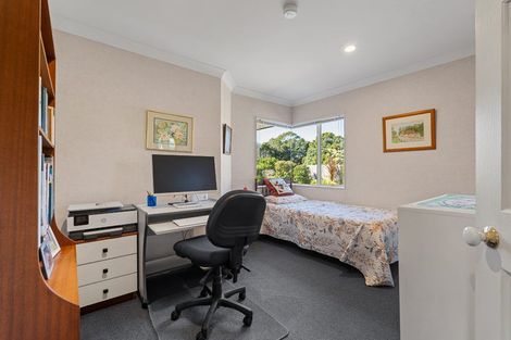 Photo of property in 40 Settlers Grove, Orewa, 0931