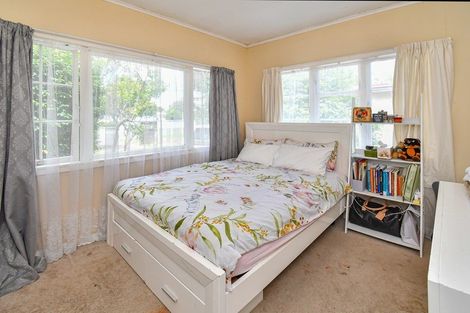 Photo of property in 27 Vine Street, Mangere East, Auckland, 2024