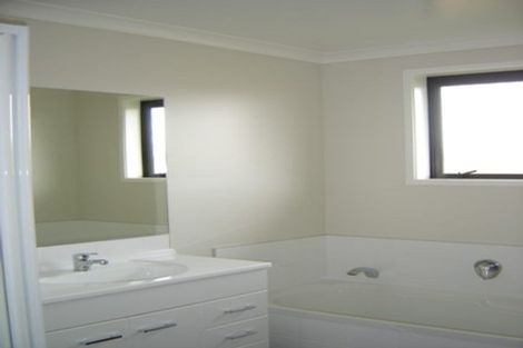 Photo of property in 93 Twin Oak Avenue, Papamoa Beach, Papamoa, 3118