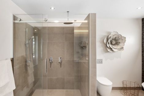 Photo of property in 48 Office Road, Merivale, Christchurch, 8014
