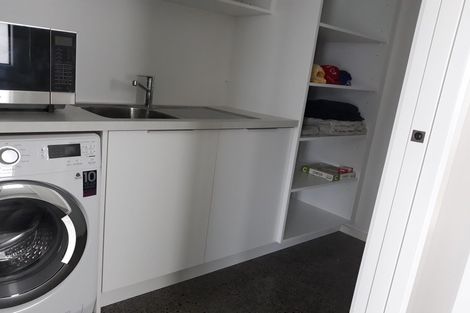 Photo of property in 71 Moana Road, Okitu, Gisborne, 4010