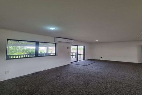 Photo of property in 44 Birdwood Road, Pukekohe, 2120