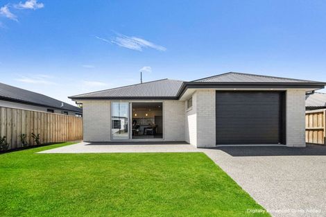 Photo of property in 10 Waituna Street, Pegasus, 7612