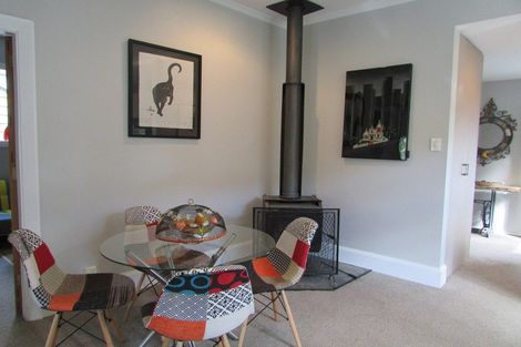 Photo of property in 11 Hawkhurst Road, Lyttelton, 8082