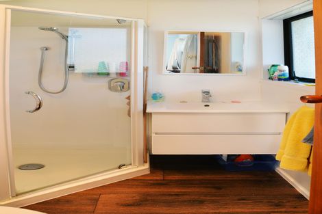 Photo of property in 5 Beaumaris Way, Conifer Grove, Takanini, 2112